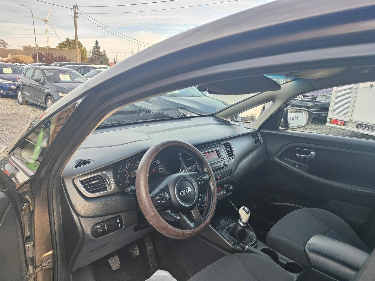 Kia Carens - Zdjęcie 7