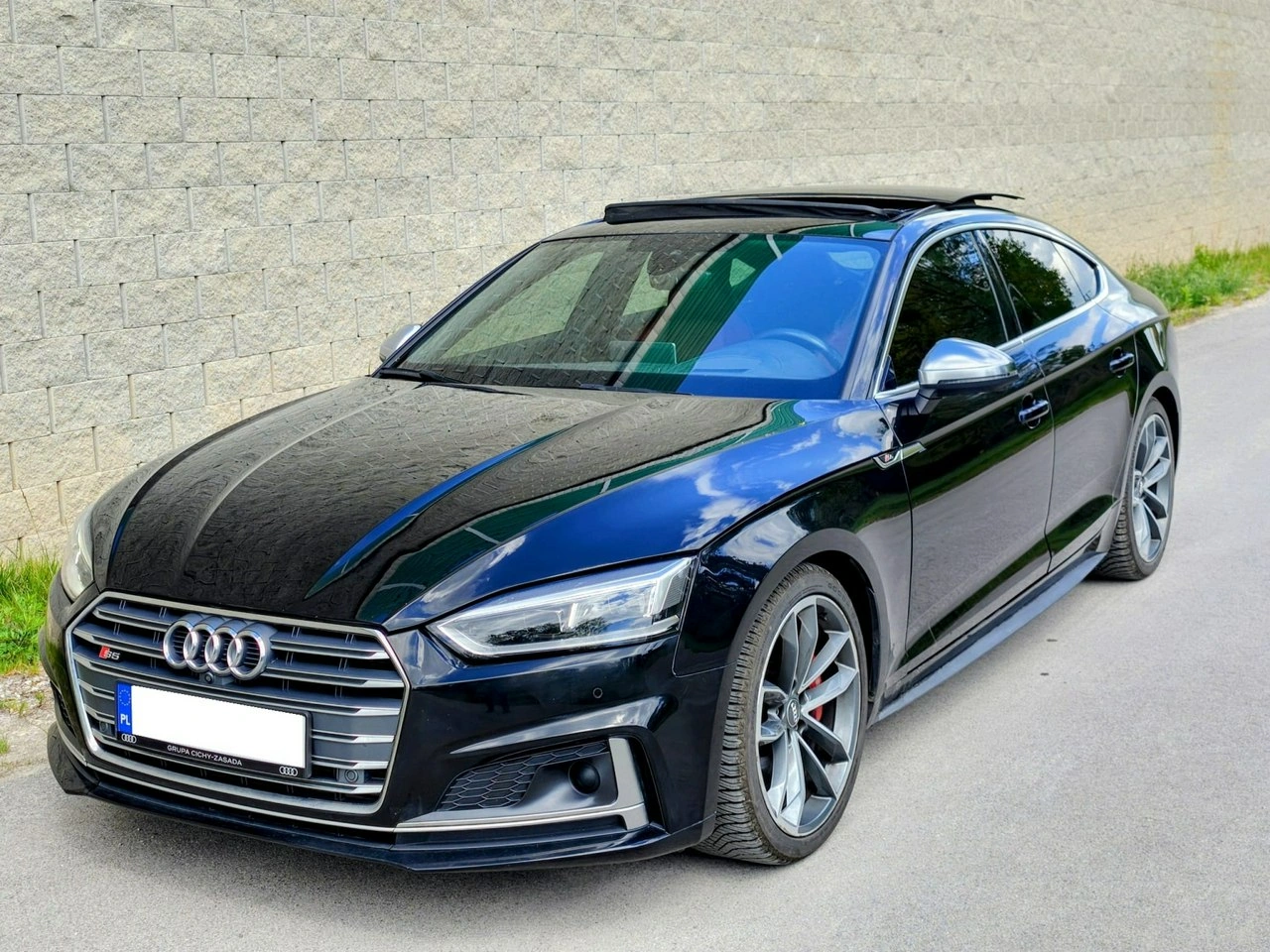 Audi S5 - Główne zdjęcie