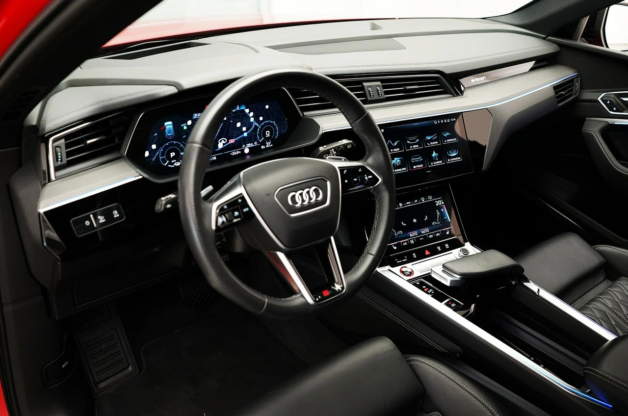 Audi e-tron - Zdjęcie 15