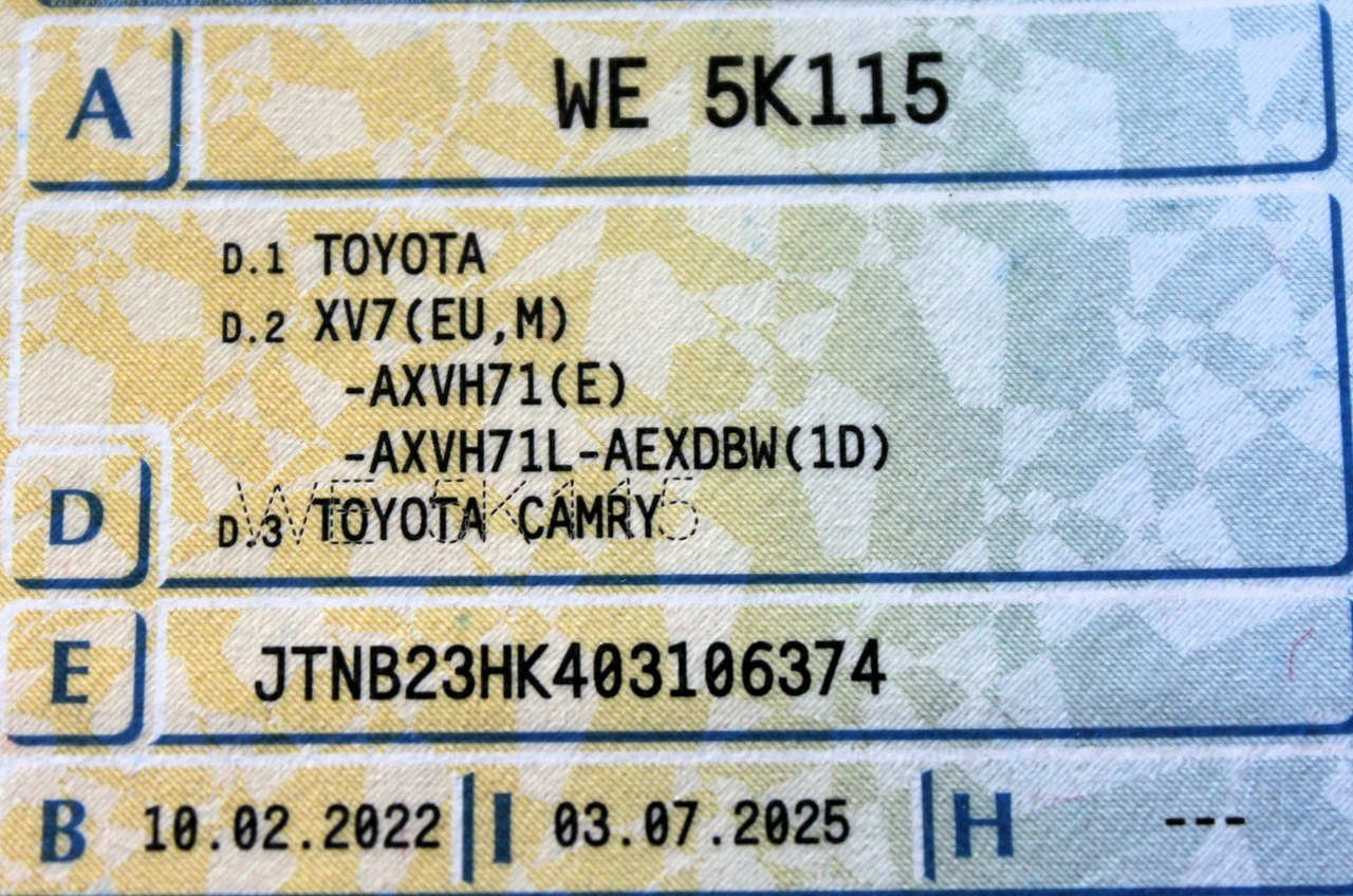 Toyota Camry - Zdjęcie 6