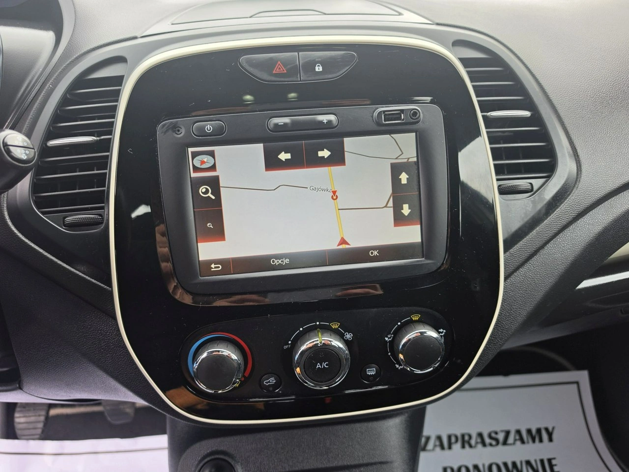 Renault Captur - Zdjęcie 23