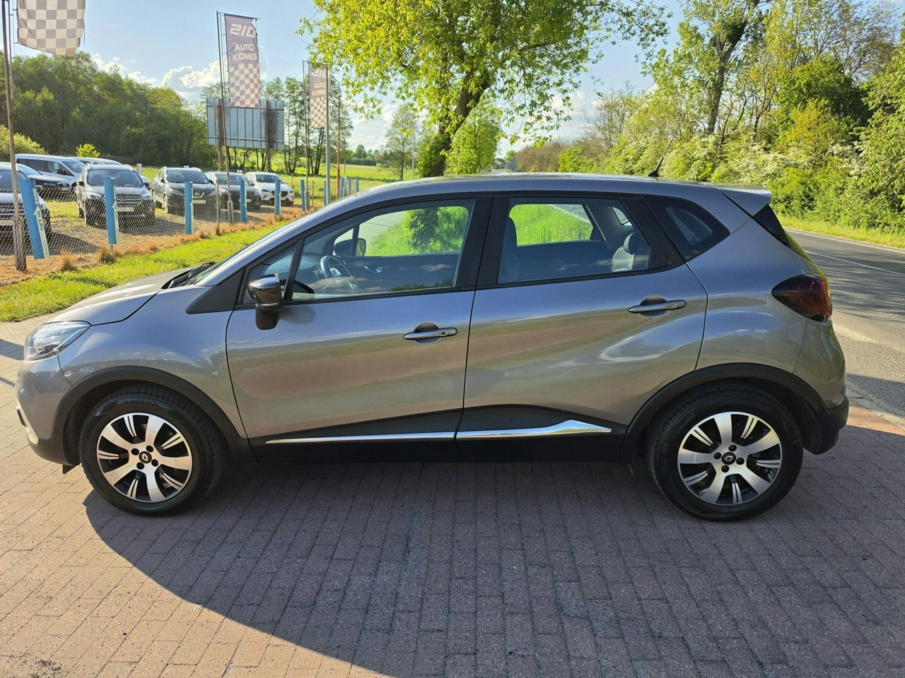Renault Captur - Zdjęcie 27