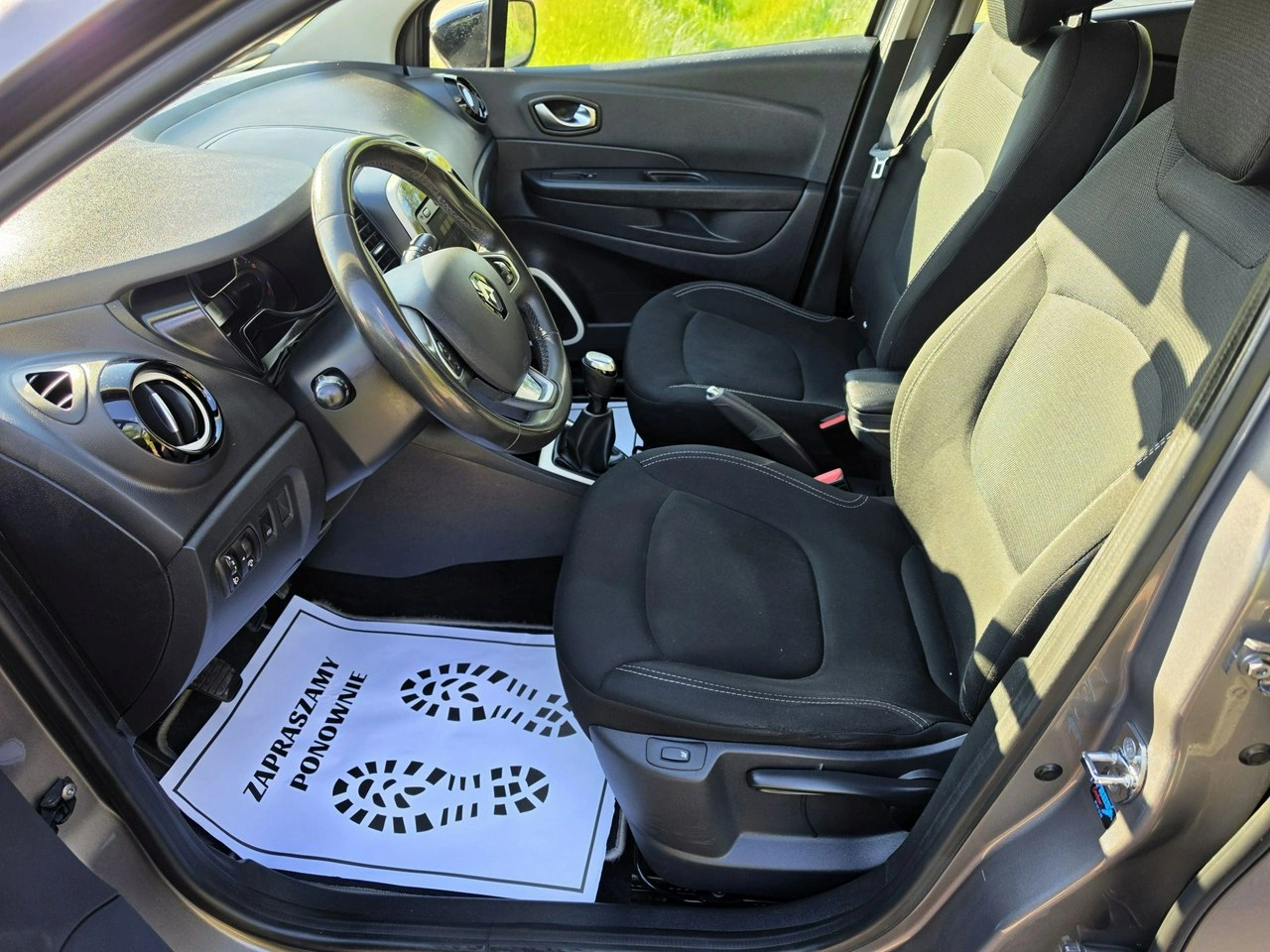Renault Captur - Zdjęcie 38