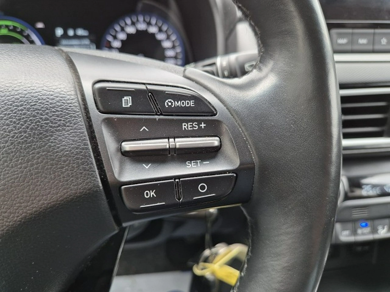 Hyundai Tucson - Zdjęcie 22
