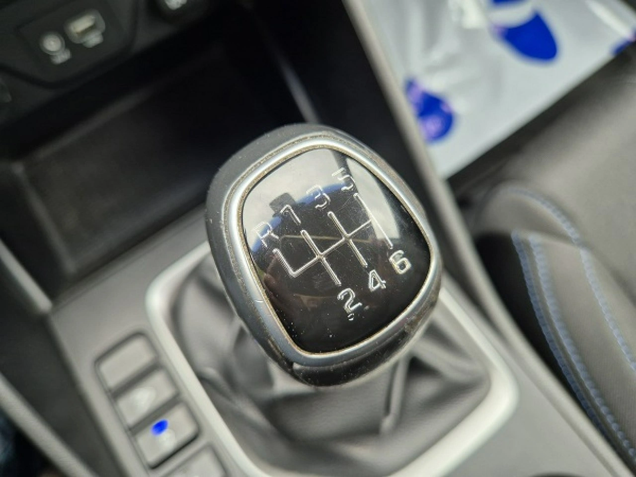 Hyundai Kona - Zdjęcie 29