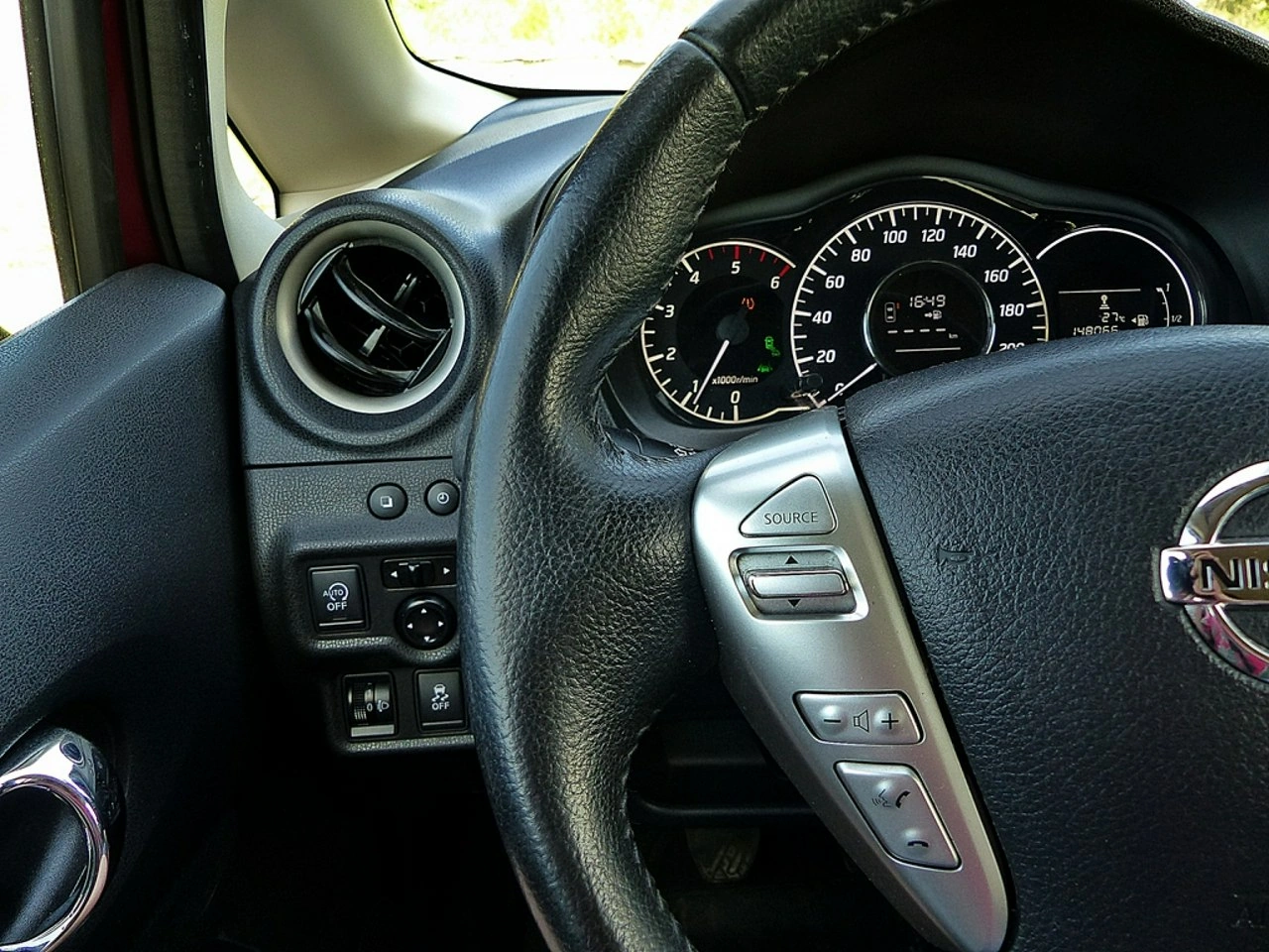 Nissan Note - Zdjęcie 30