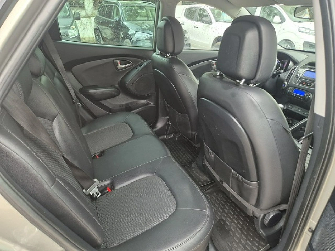 Hyundai ix35 - Zdjęcie 12