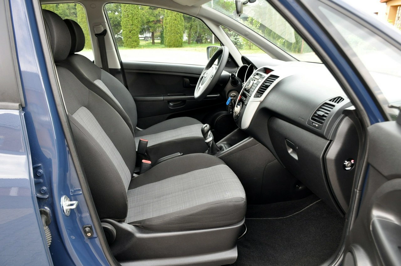 Kia Venga - Zdjęcie 16