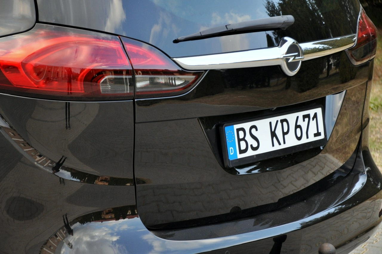 Opel Zafira - Zdjęcie 15