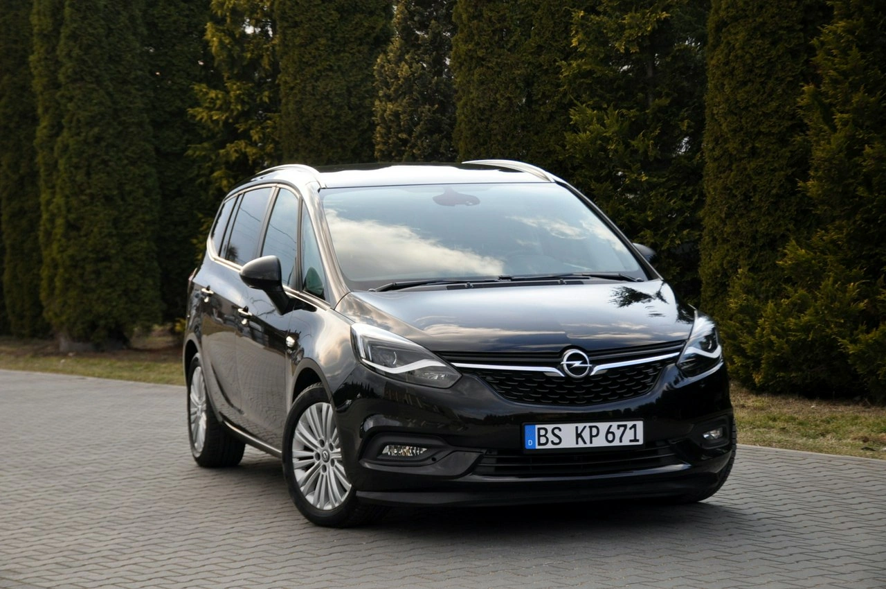 Opel Zafira - Zdjęcie 1