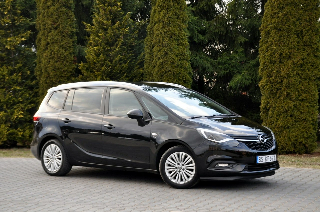 Opel Zafira - Zdjęcie 3
