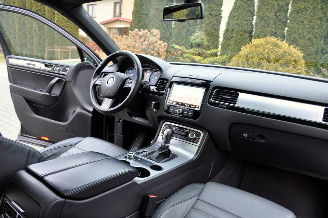 Volkswagen Touareg - Zdjęcie 27
