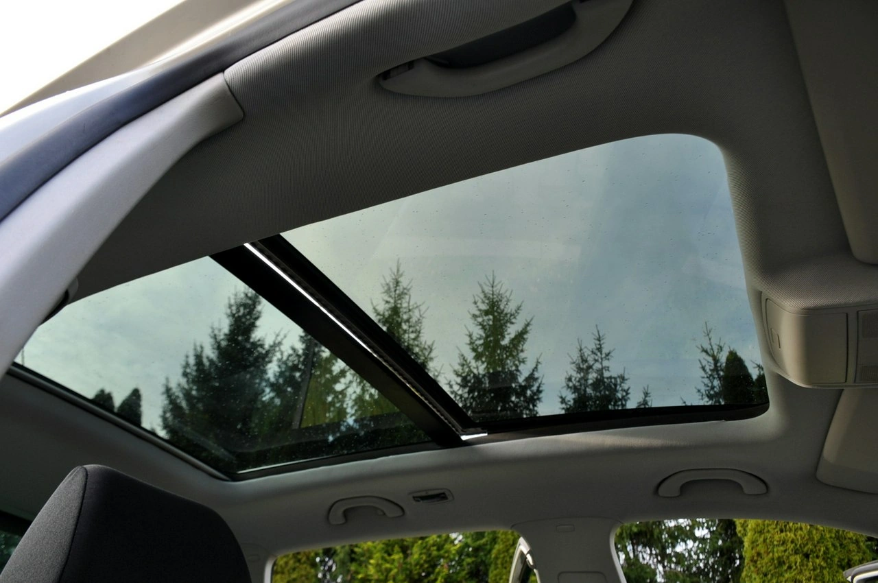 Volkswagen Tiguan - Zdjęcie 29