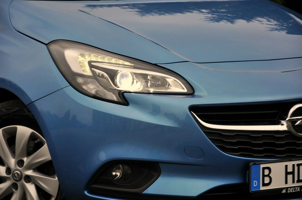 Opel Corsa - Zdjęcie 11