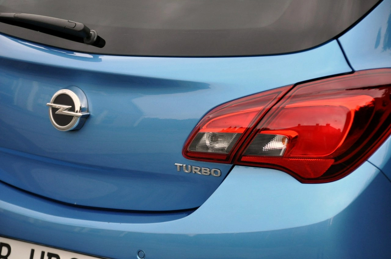 Opel Corsa - Zdjęcie 15