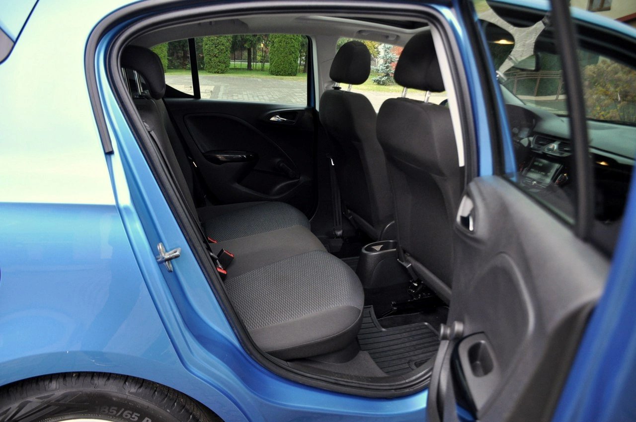 Opel Corsa - Zdjęcie 19