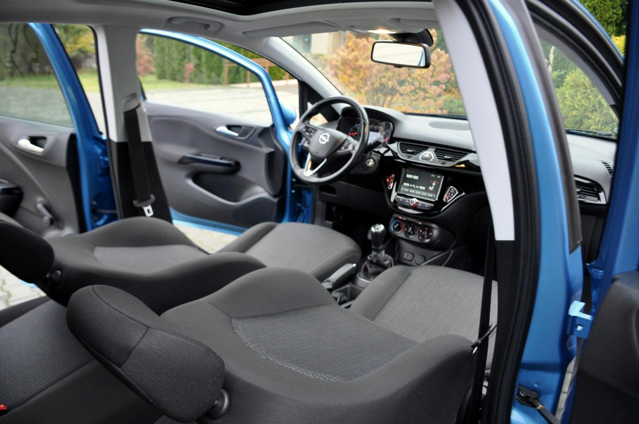 Opel Corsa - Zdjęcie 23