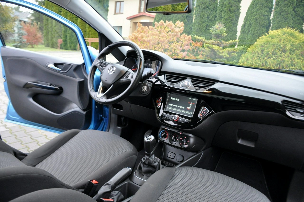 Opel Corsa - Zdjęcie 24