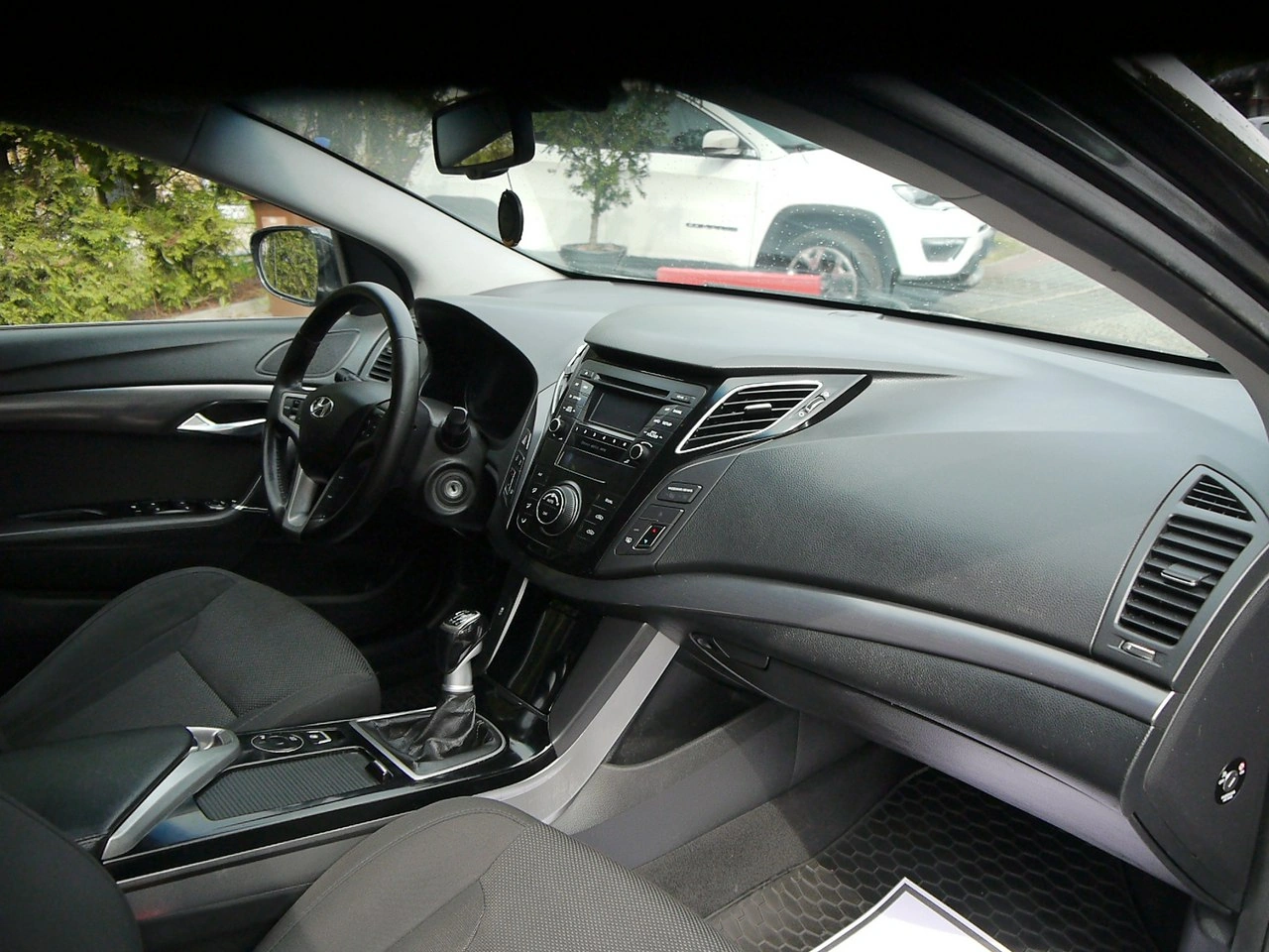 Hyundai i40 - Zdjęcie 24