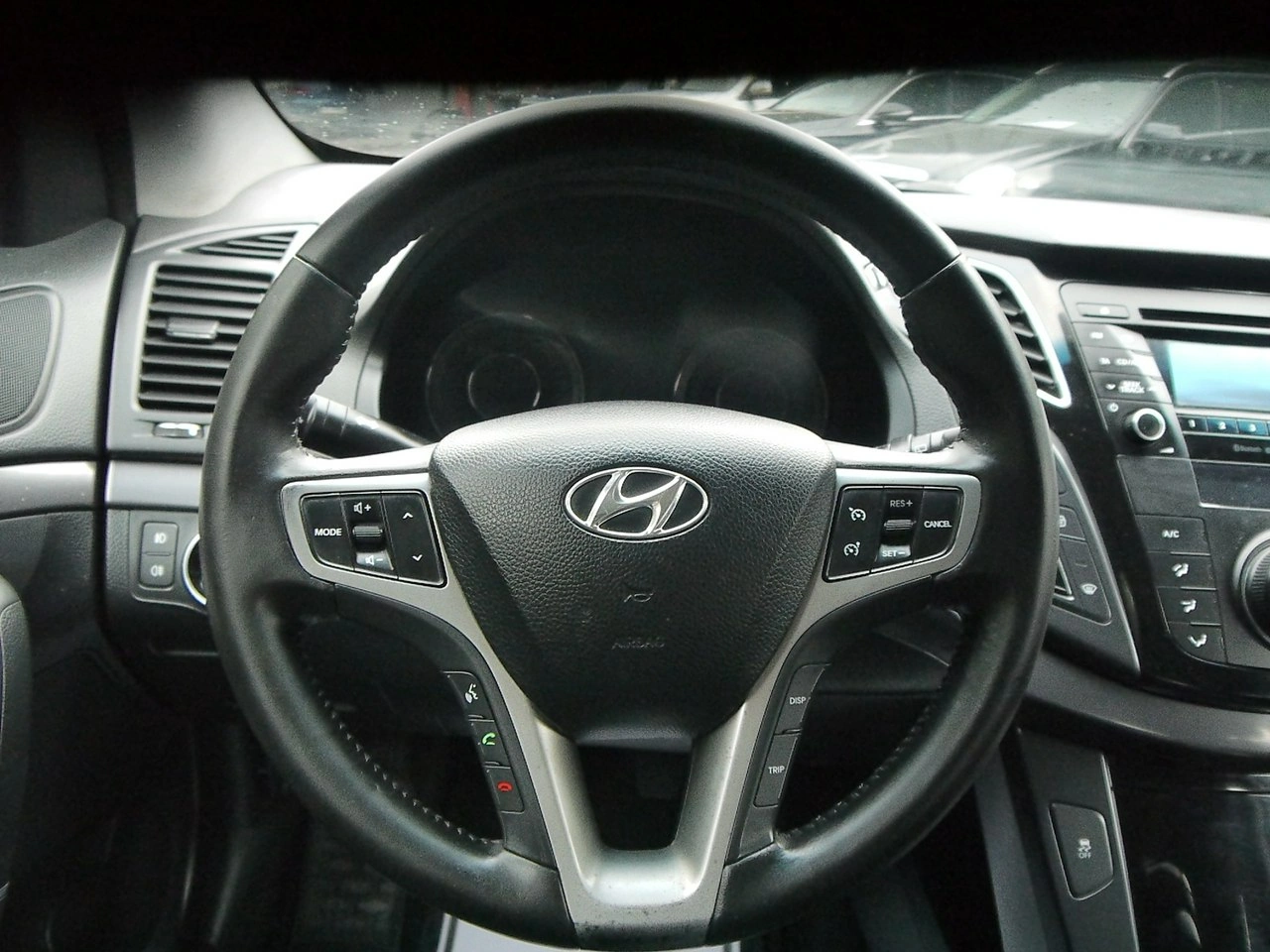 Hyundai i40 - Zdjęcie 30