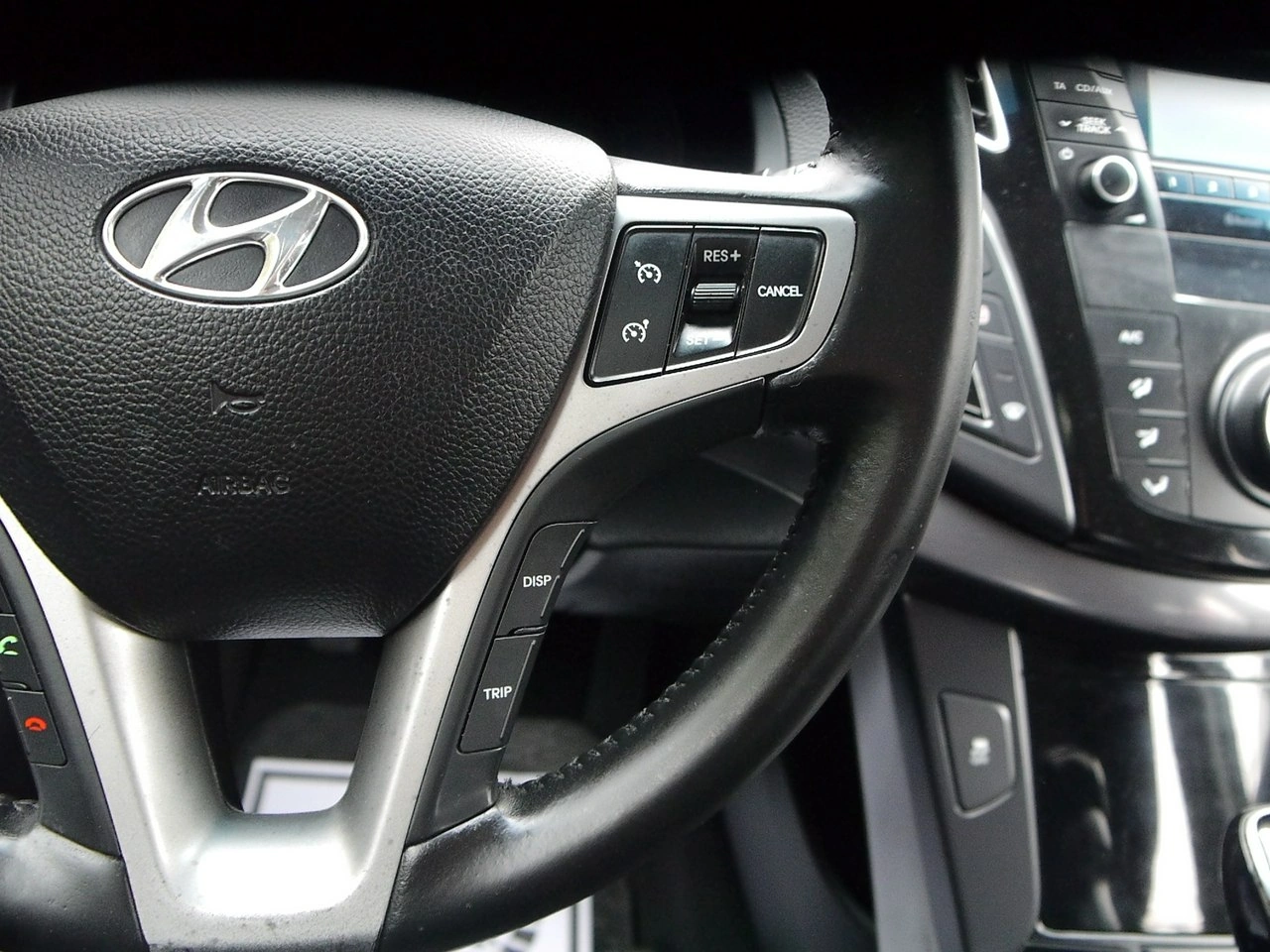Hyundai i40 - Zdjęcie 32