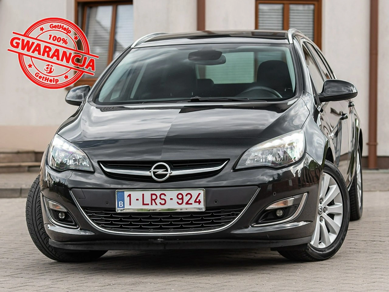 Opel Astra Sports Tourer - Główne zdjęcie