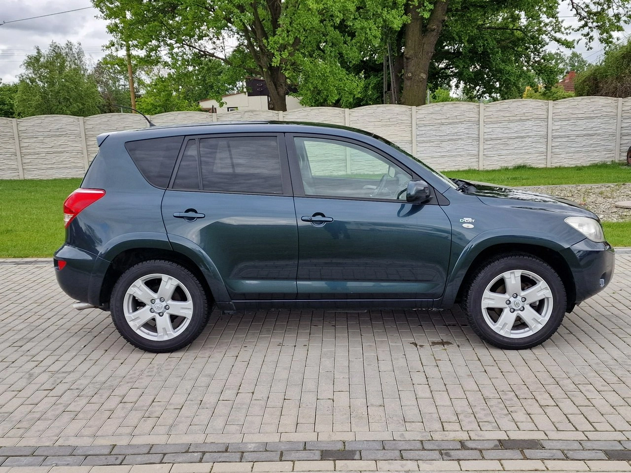 Toyota RAV-4 - Zdjęcie 9