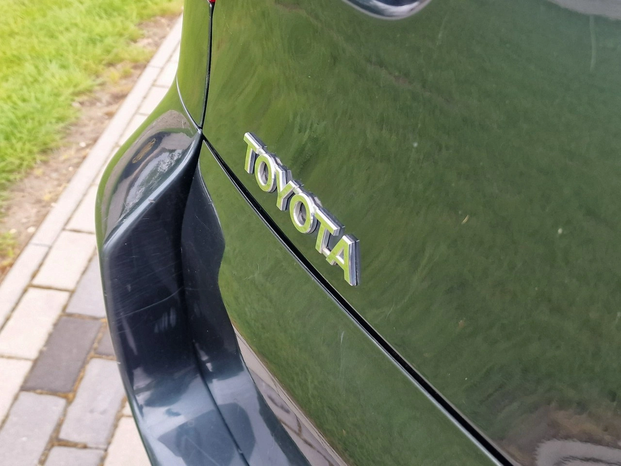 Toyota RAV-4 - Zdjęcie 11
