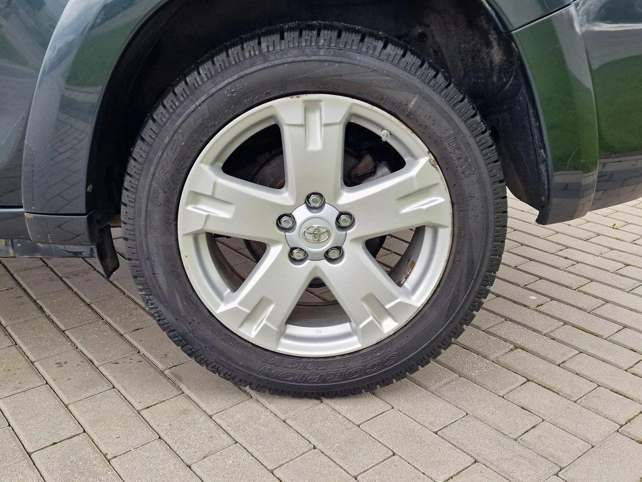 Toyota RAV-4 - Zdjęcie 15