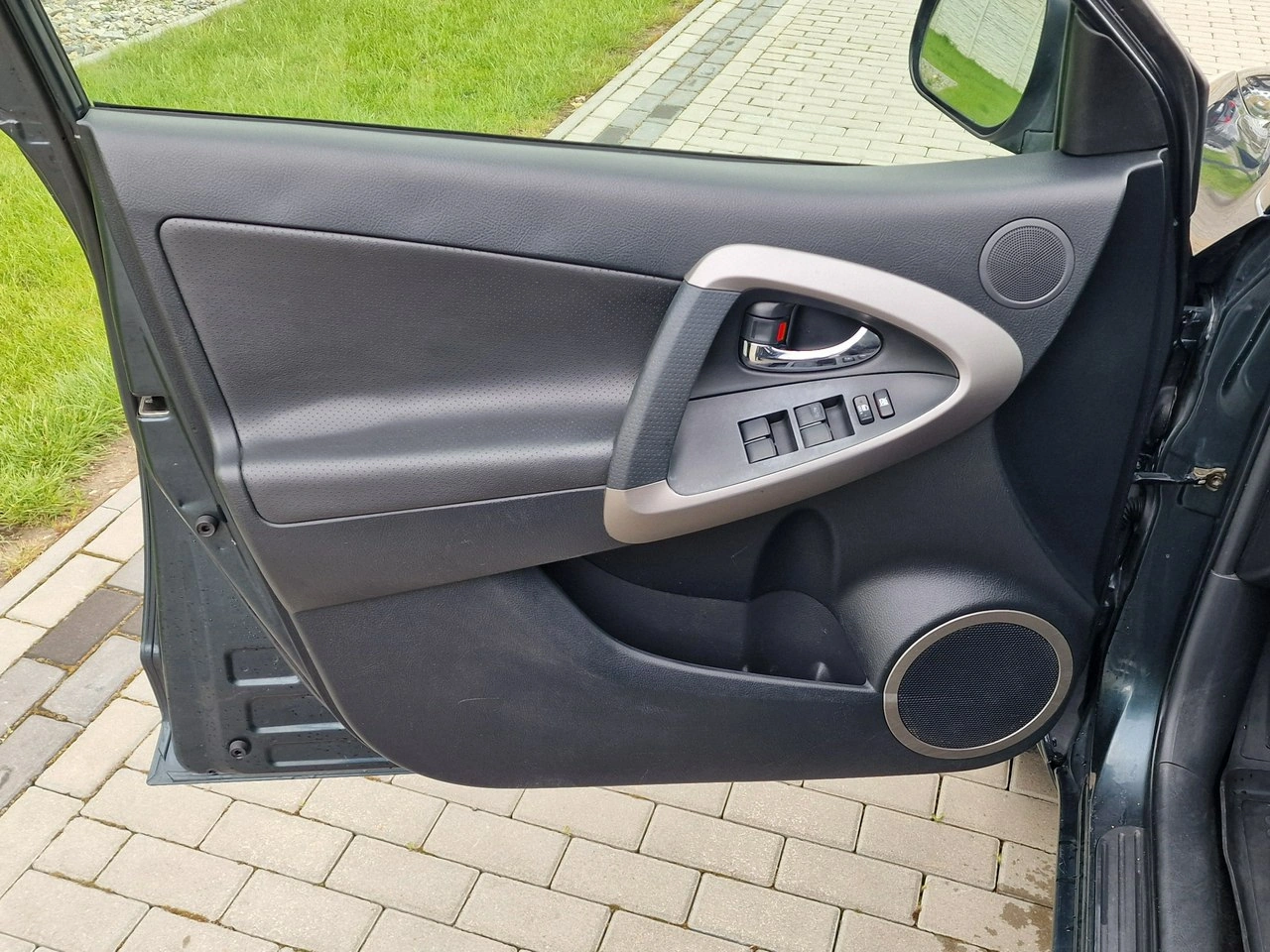 Toyota RAV-4 - Zdjęcie 19
