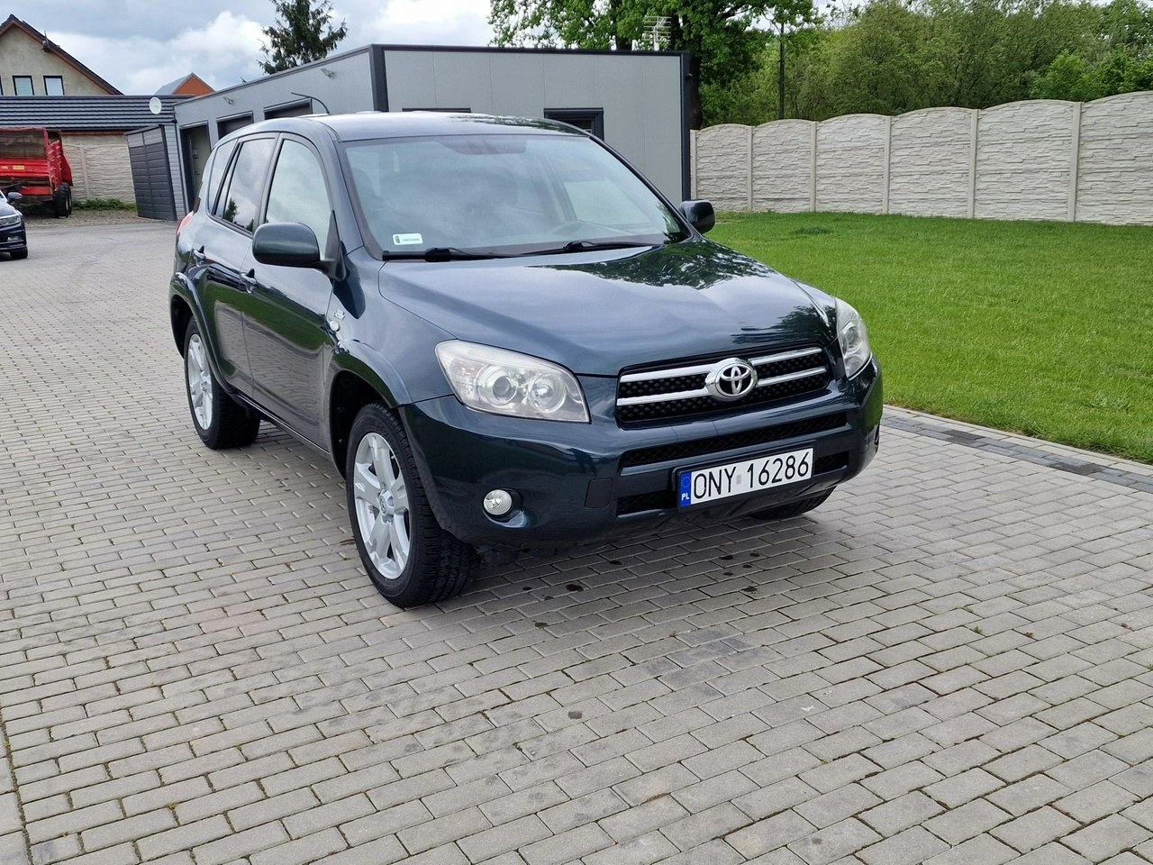 Toyota RAV-4 - Zdjęcie 8