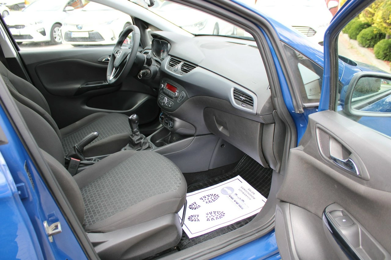 Opel Corsa - Zdjęcie 17