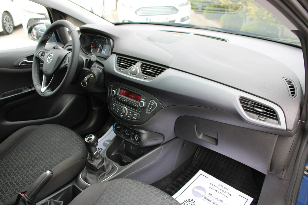 Opel Corsa - Zdjęcie 18