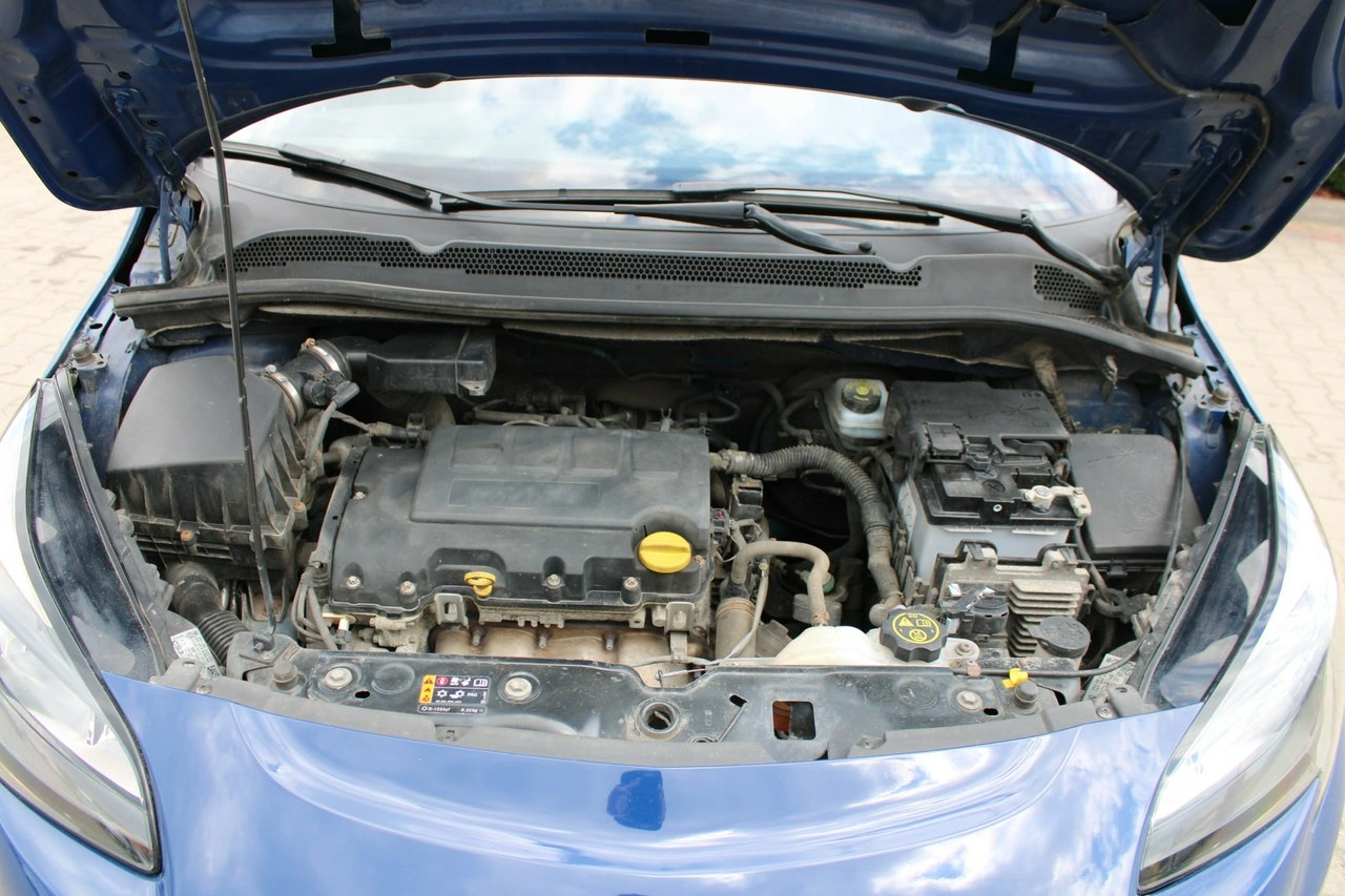 Opel Corsa - Zdjęcie 25
