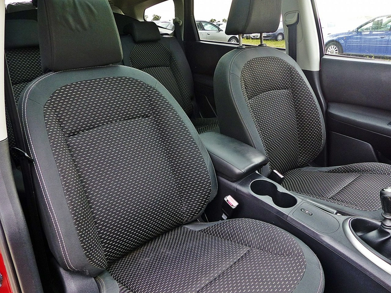 Nissan Qashqai+2 - Zdjęcie 25