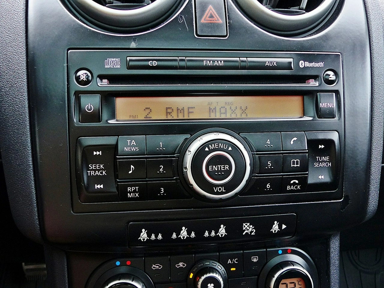 Nissan Qashqai+2 - Zdjęcie 31