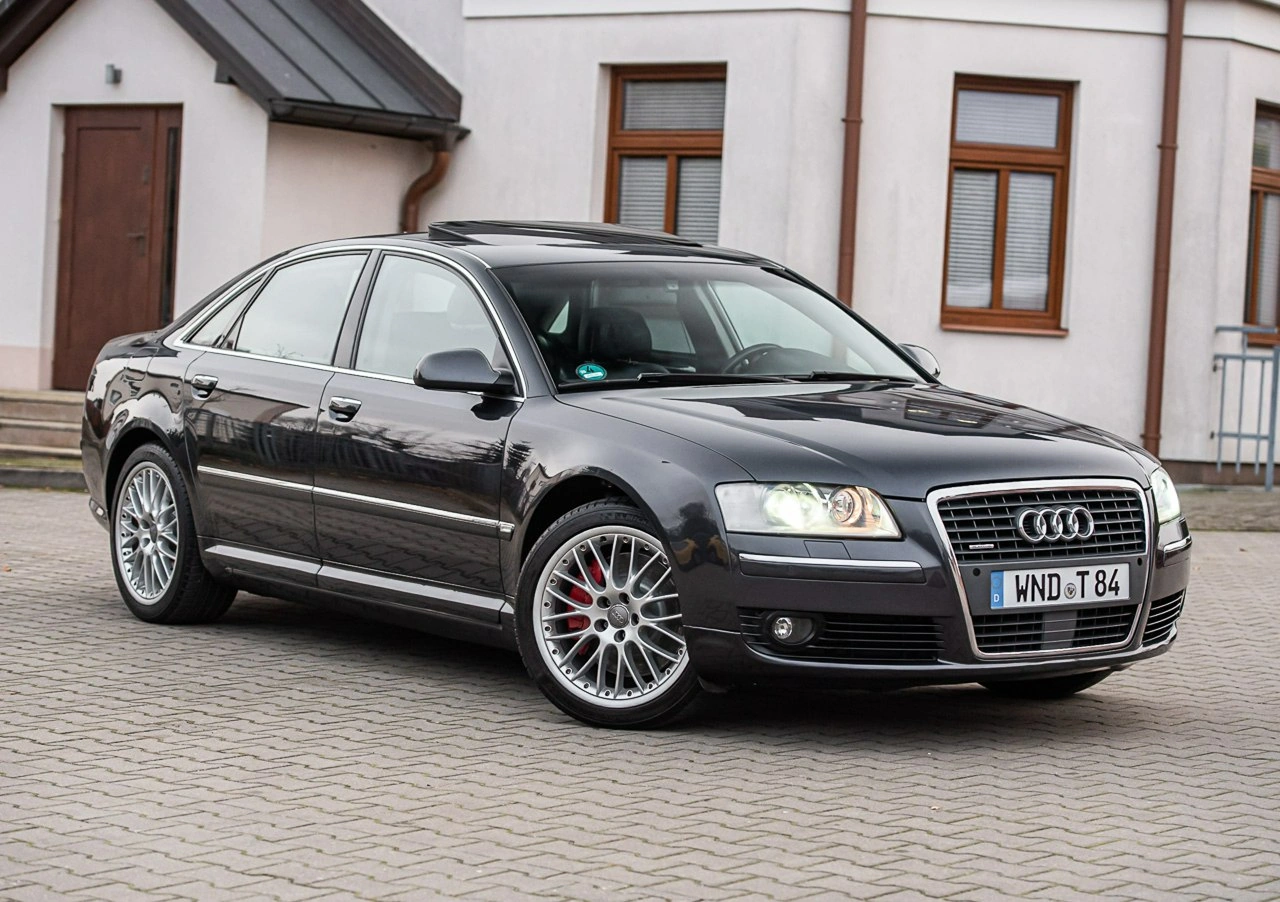 Audi A8 - Zdjęcie 19