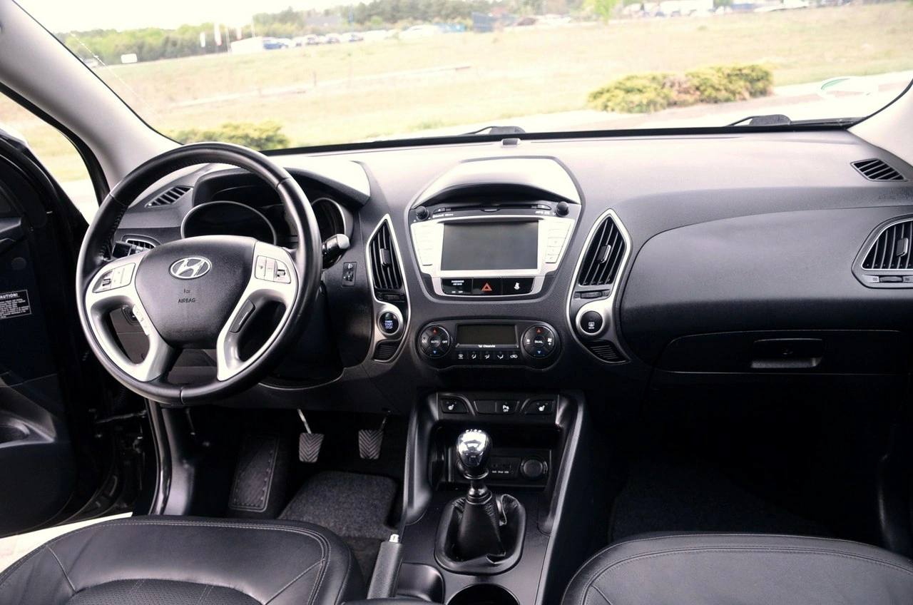 Hyundai ix35 - Zdjęcie 17