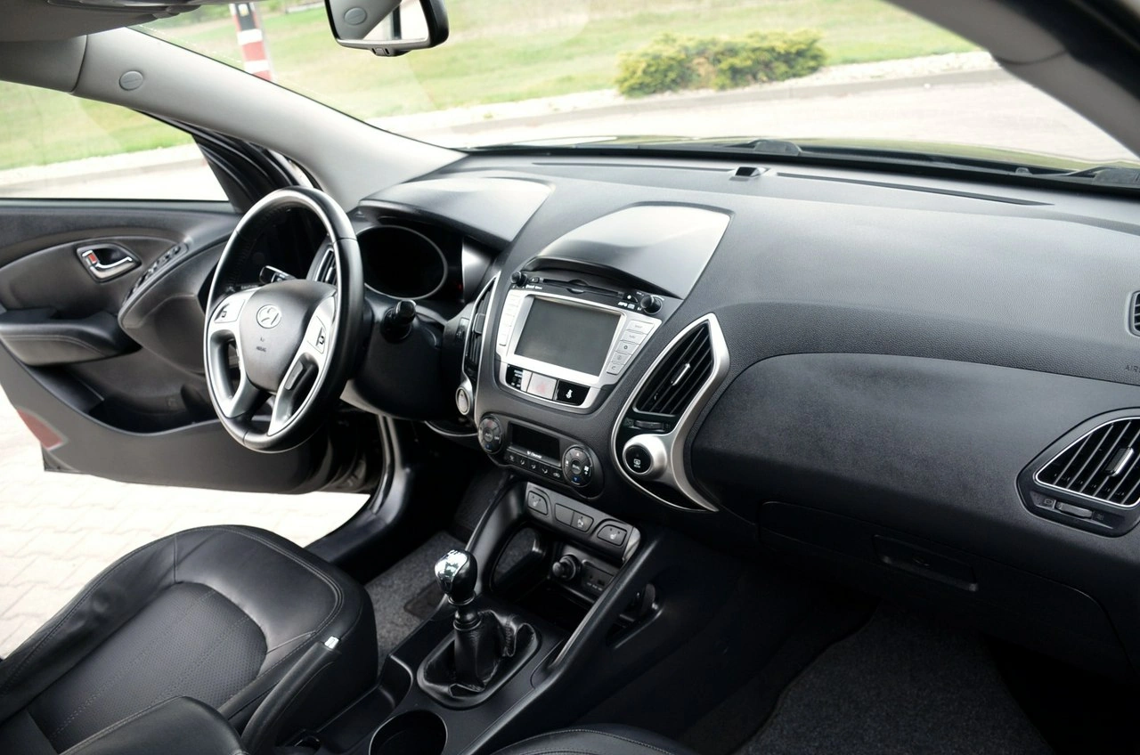 Hyundai ix35 - Zdjęcie 22