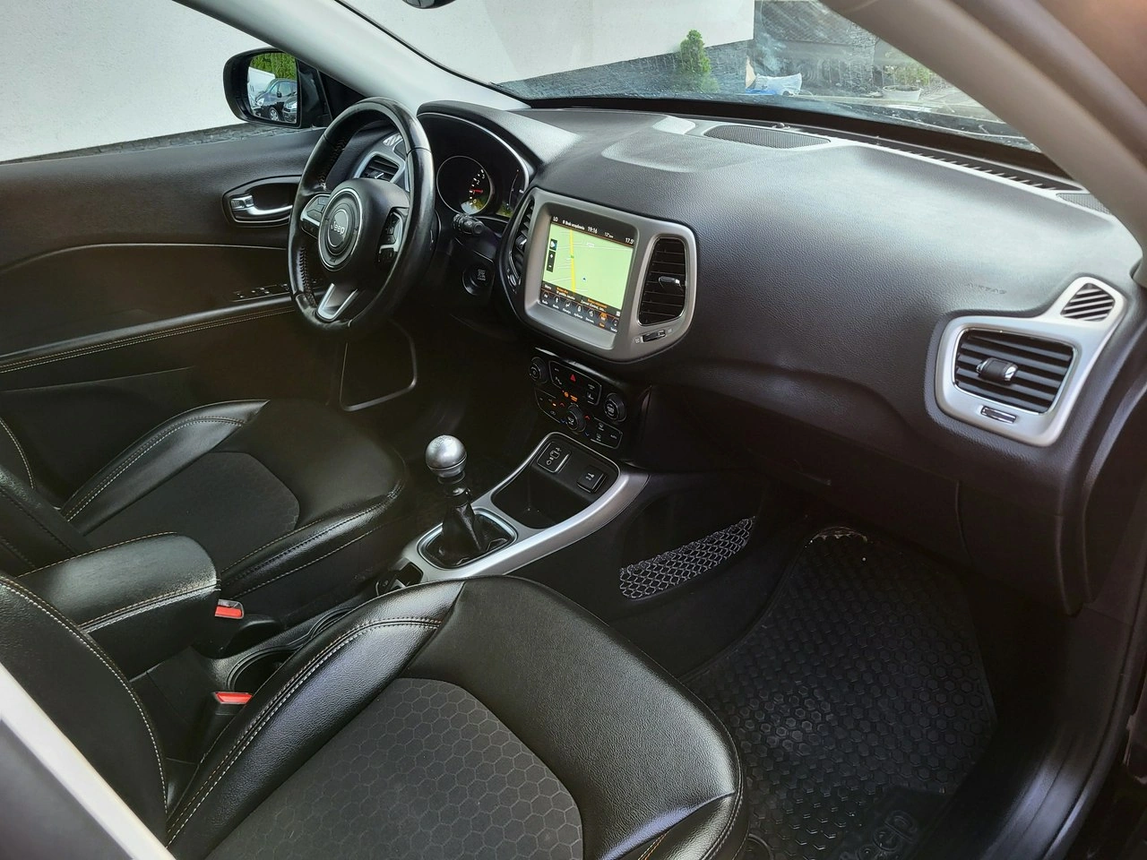 Jeep Compass - Zdjęcie 12