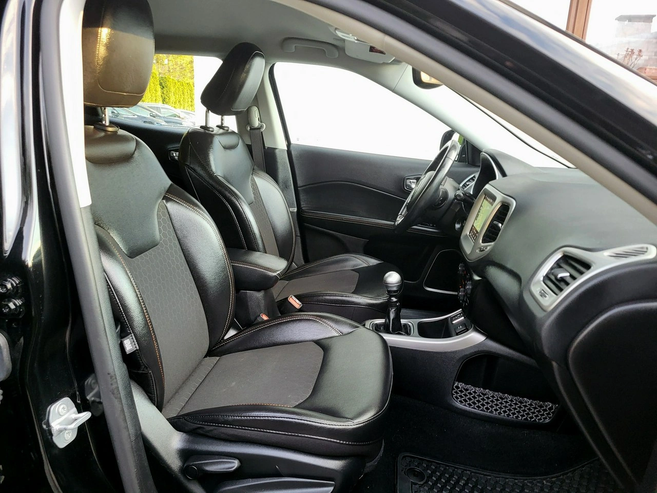 Jeep Compass - Zdjęcie 13