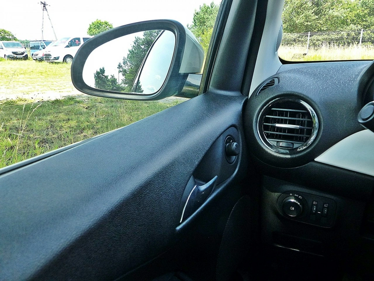 Opel Adam - Zdjęcie 27