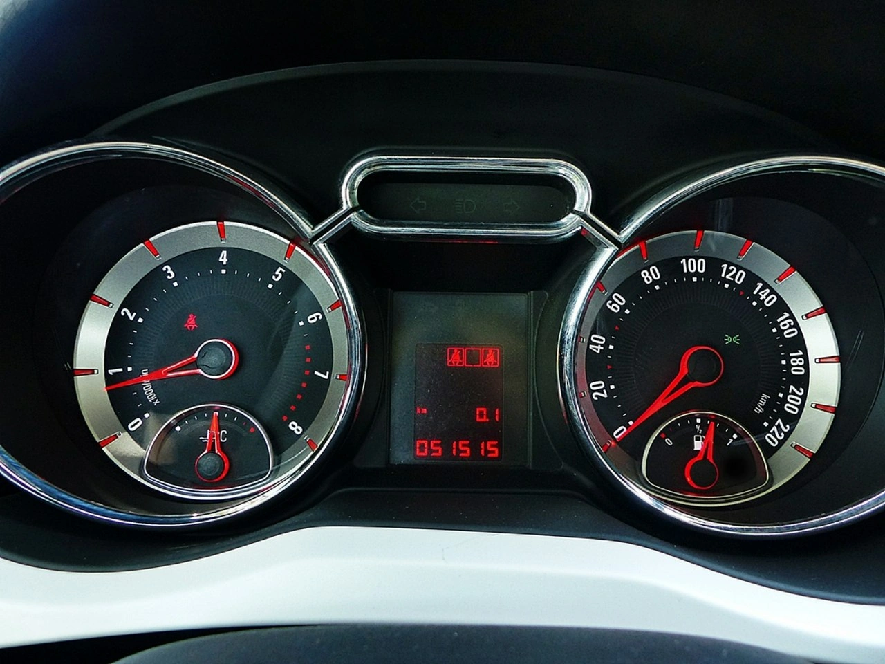 Opel Adam - Zdjęcie 29