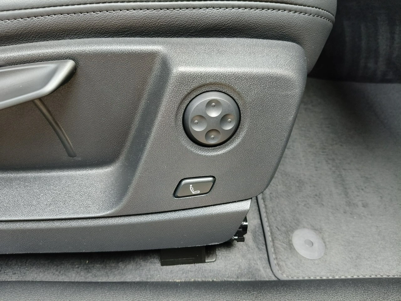 Audi Q5 - Zdjęcie 25