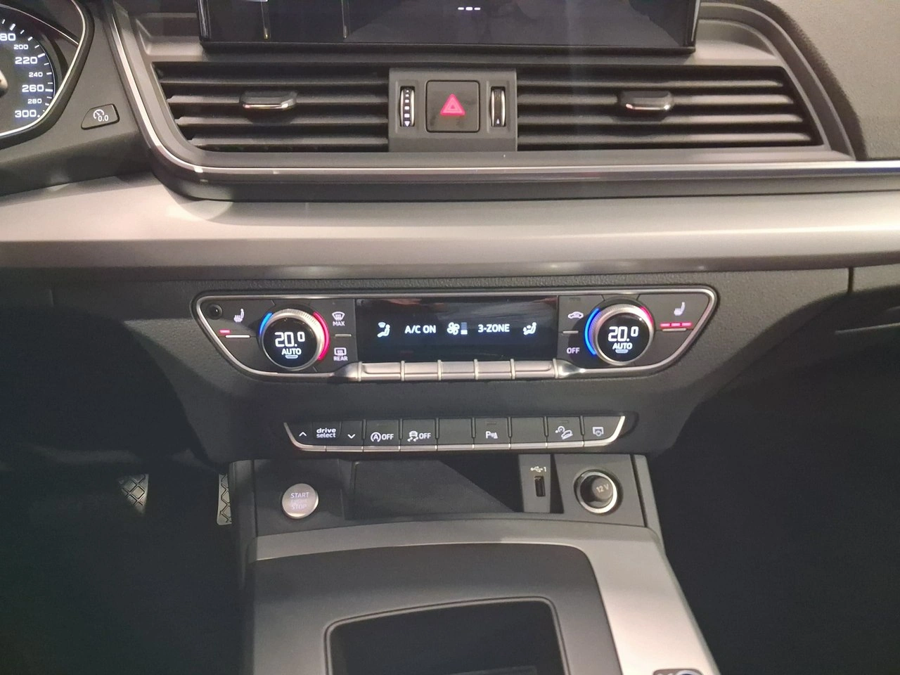 Audi Q5 - Zdjęcie 21