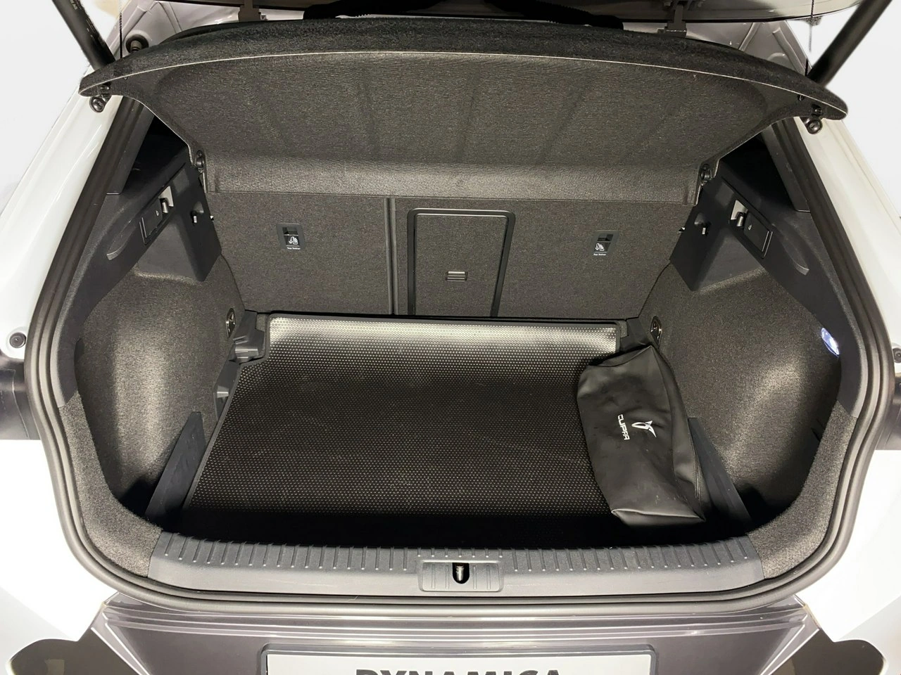 Cupra Formentor - Zdjęcie 12