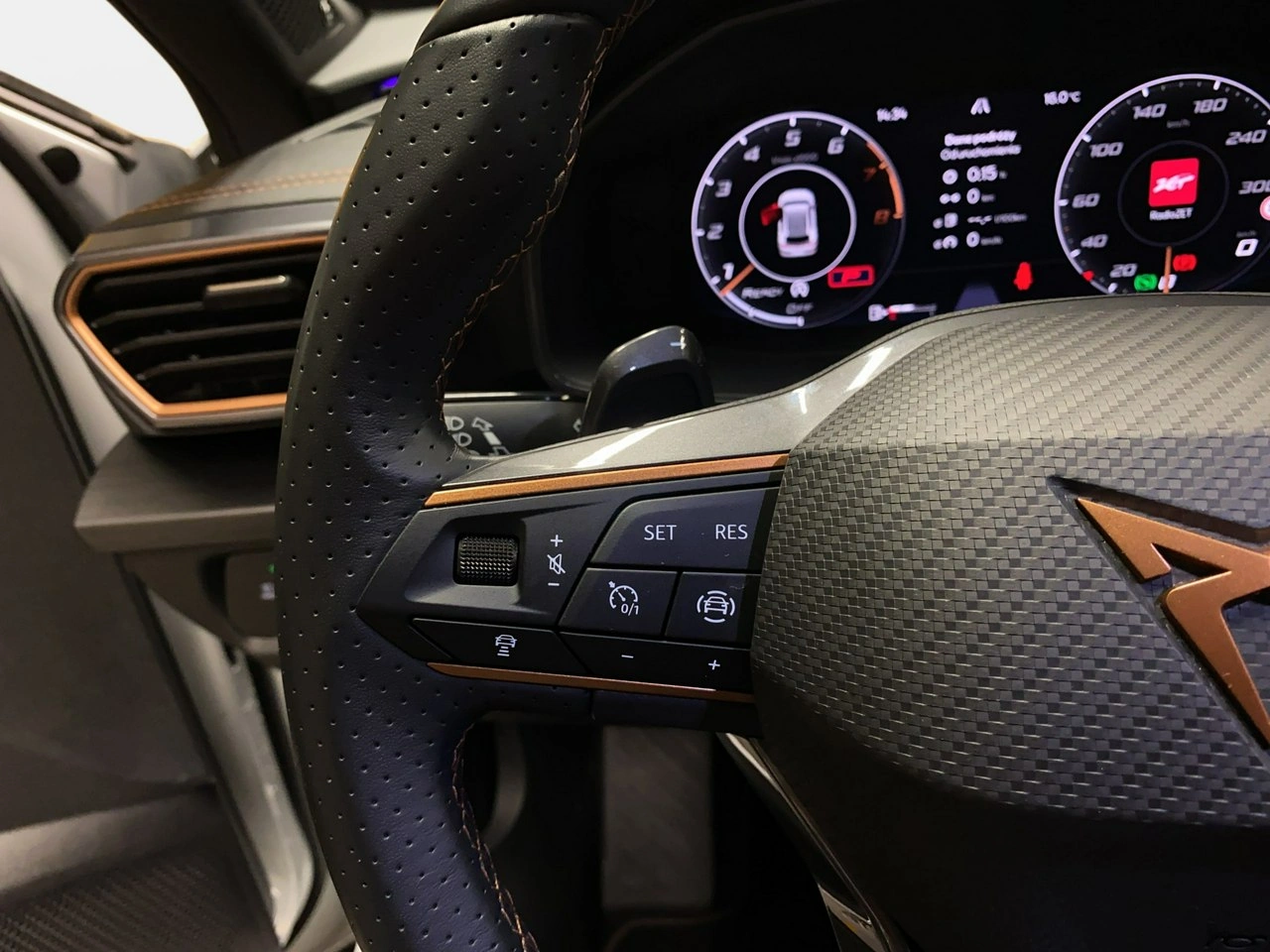 Cupra Formentor - Zdjęcie 18