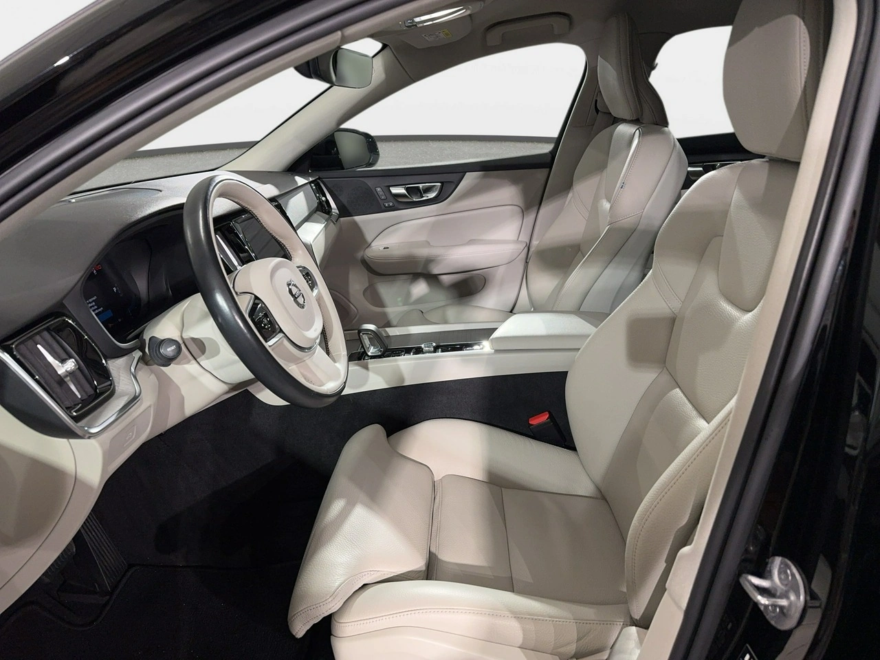 Volvo V60 Cross Country - Zdjęcie 11