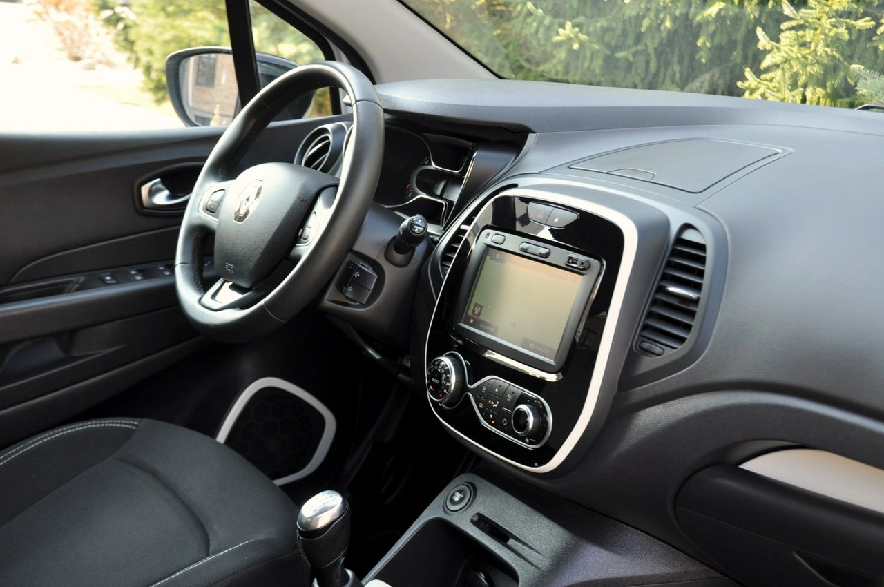 Renault Captur - Zdjęcie 17