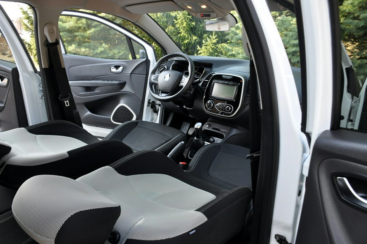 Renault Captur - Zdjęcie 23